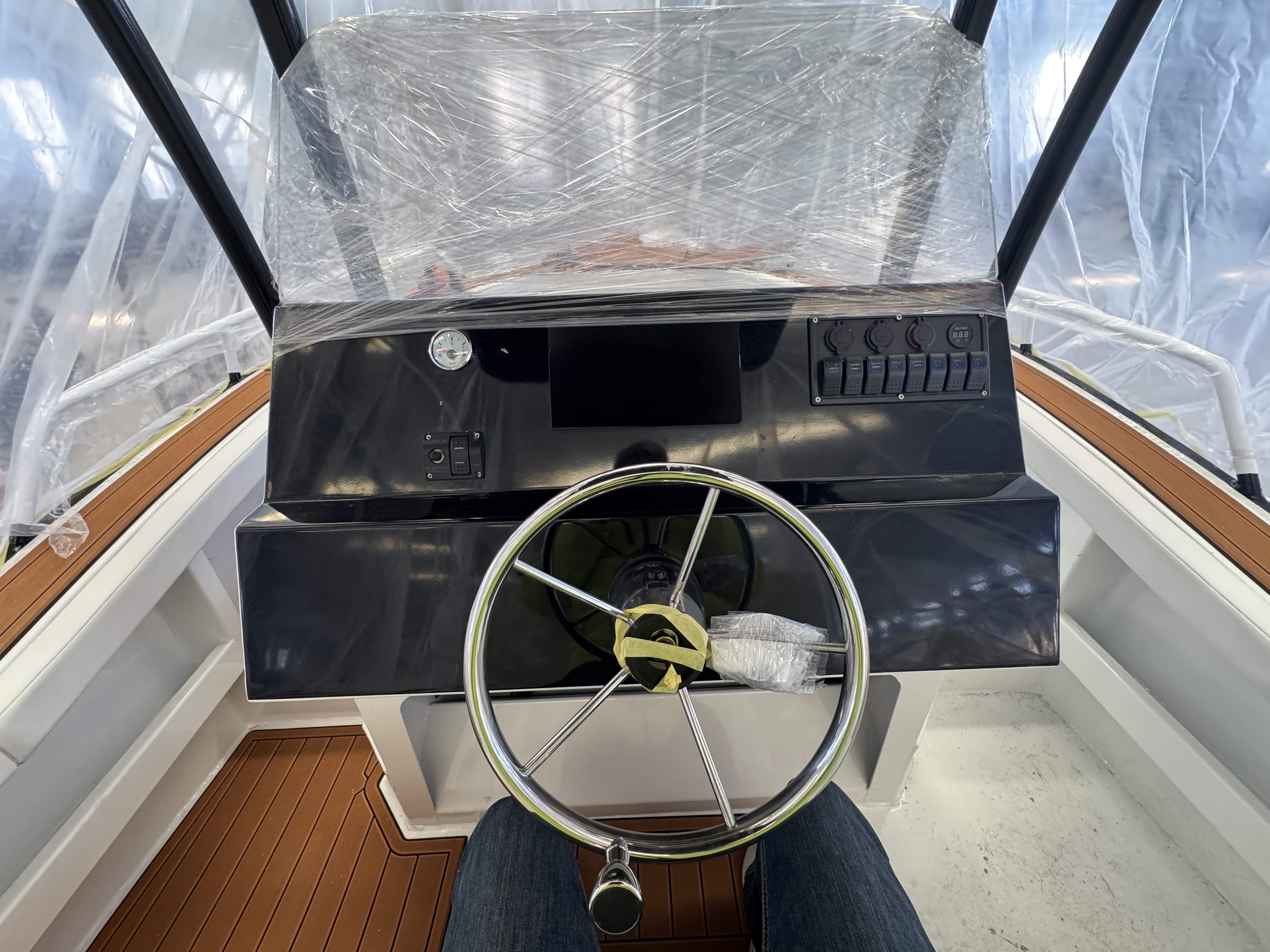 Ninja 18 New Zealand Ready to Ship - Chinese New Year Completion Aluminum Boat Export